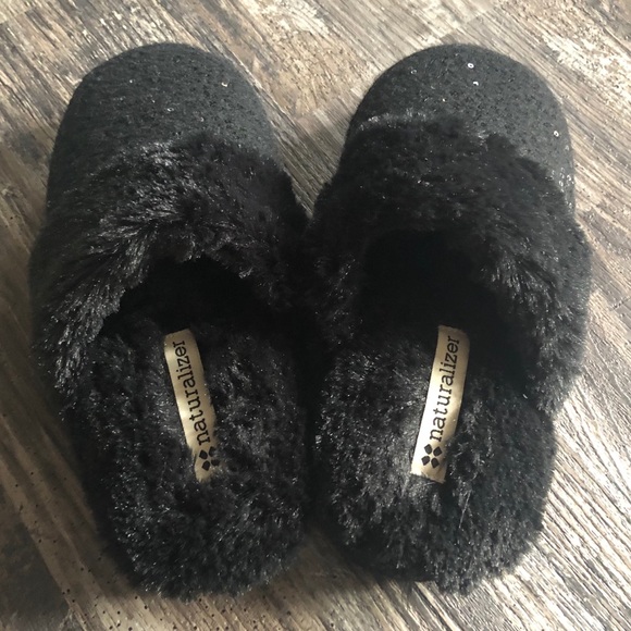 black sparkle slippers